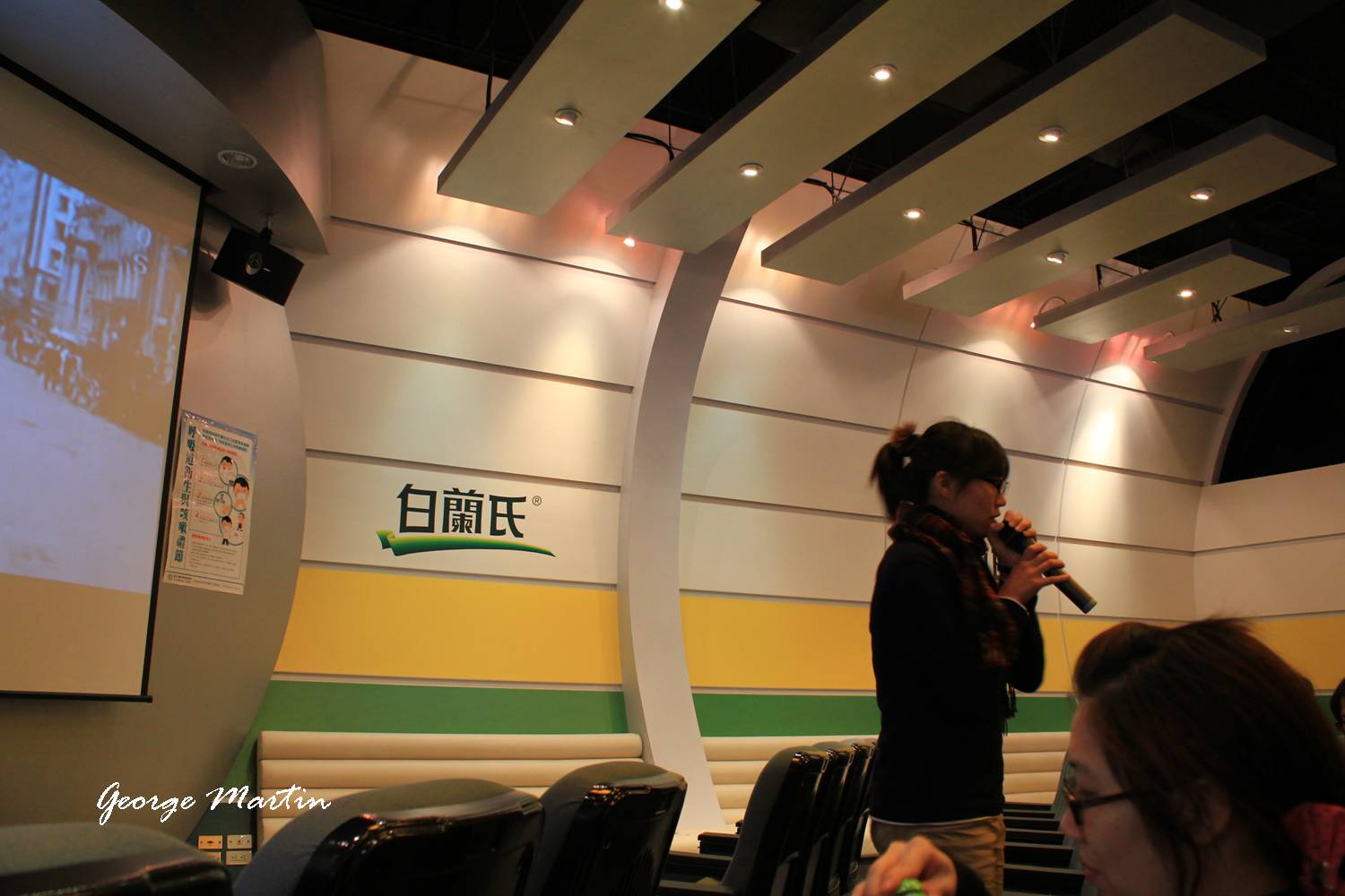 http://i.dcview.tw/gallery/201203/f7ff5f7c7b567fd257024254db56d5ec.jpg