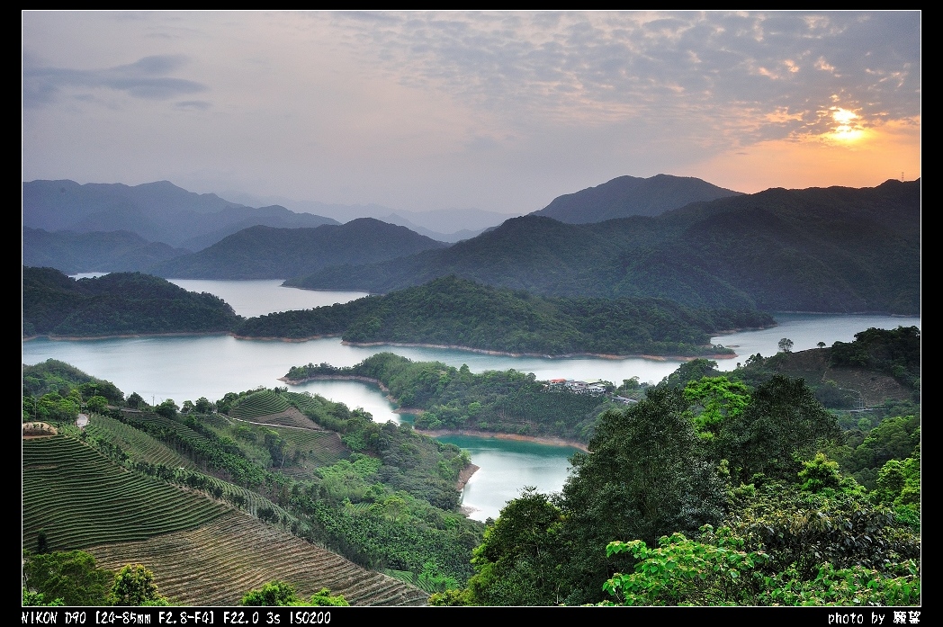 http://i.dcview.tw/gallery/201204/0a4109091e839a89addbac373537d5b9.jpg