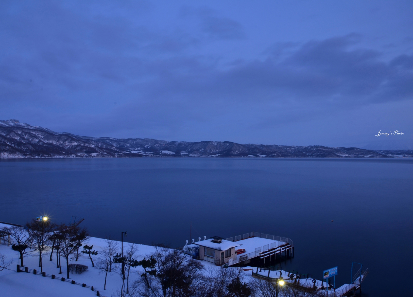 http://i.dcview.tw/gallery/201204/161329332d8191c3f105ad44fc4f6814.jpg