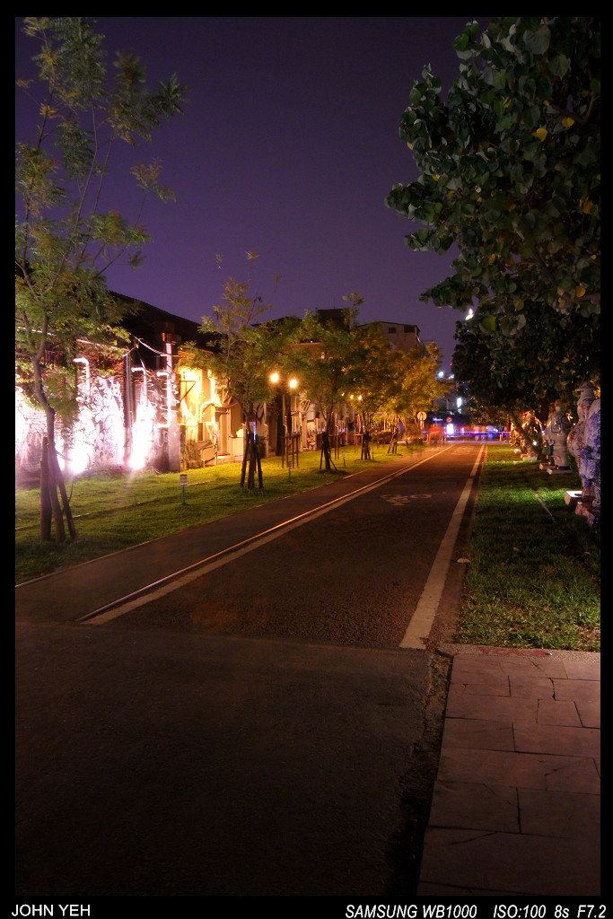 http://i.dcview.tw/gallery/201204/195be5f61a0ff4aaff5c935f91210f32.jpg