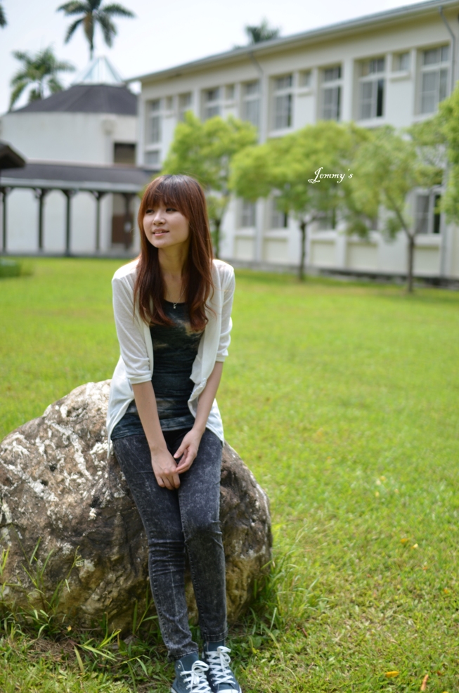 http://i.dcview.tw/gallery/201204/22a8eb024928da5c6353ffb2f32527a1.jpg
