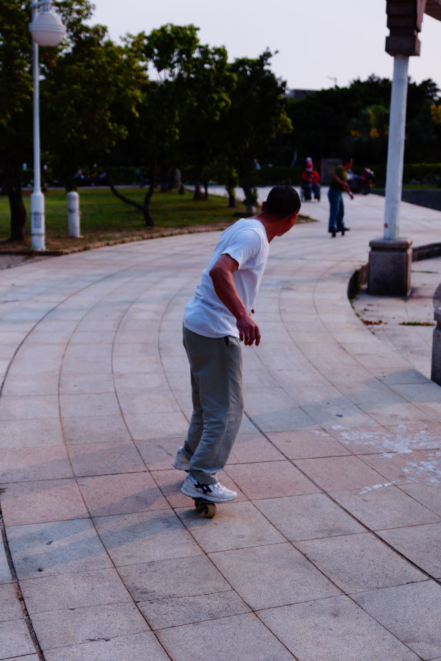 http://i.dcview.tw/gallery/201204/26356f5005360f79be38ea1d904b2487.jpg