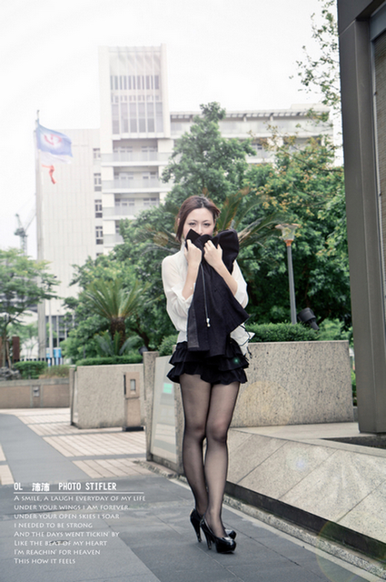http://i.dcview.tw/gallery/201204/38cc15afcf9bb959dcfd41560e8b6e70.jpg