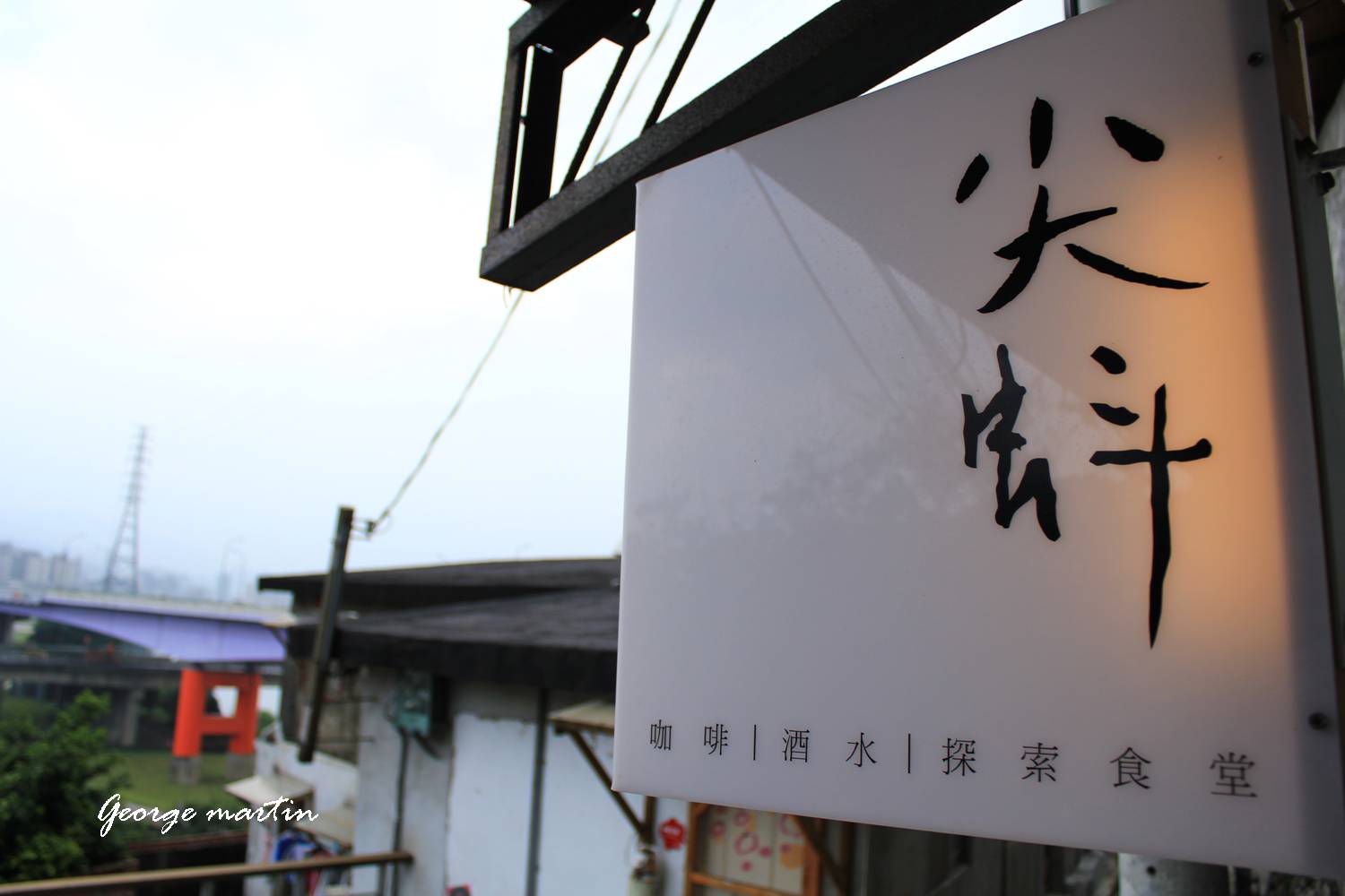 http://i.dcview.tw/gallery/201204/4d71295af778a00c35c040536dcb9a85.jpg