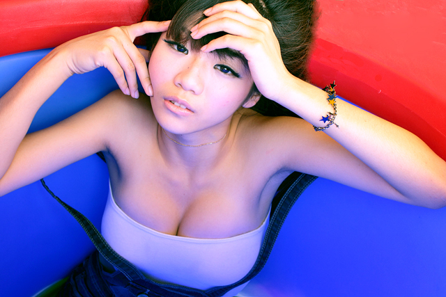 http://i.dcview.tw/gallery/201204/50342bde20bb72ba78cbcab930136d7c.jpg