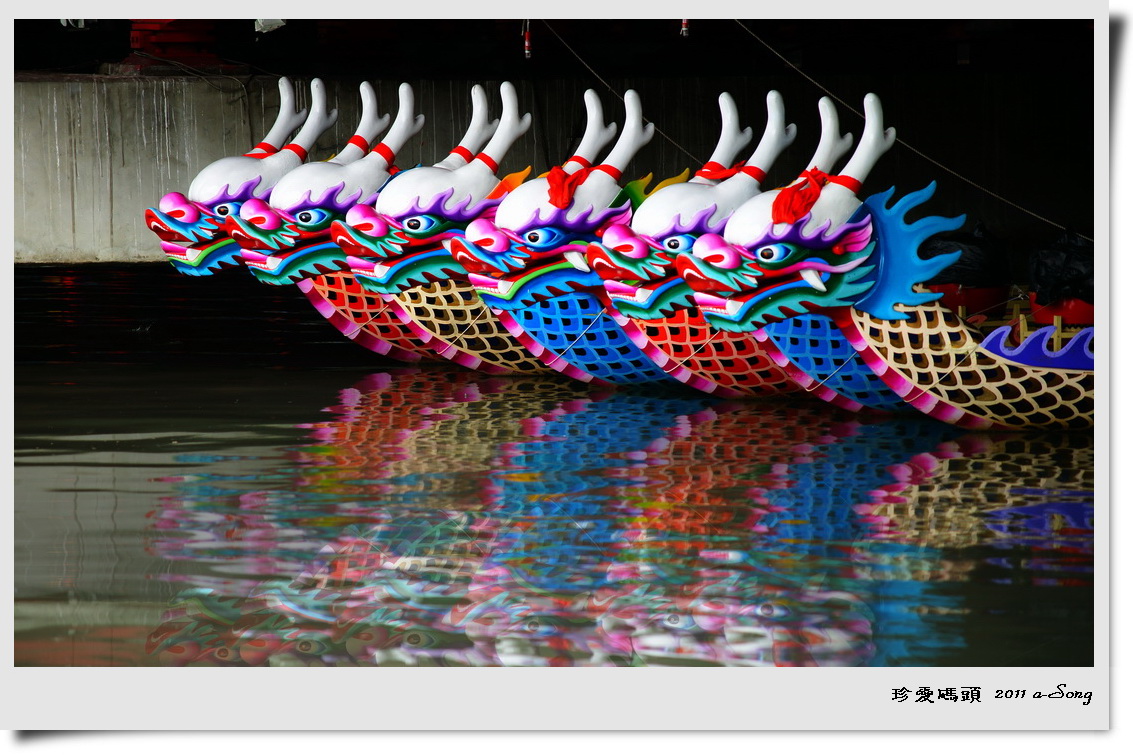 http://i.dcview.tw/gallery/201204/587d8540d0e5c628a6b712cc36e00d1a.jpg
