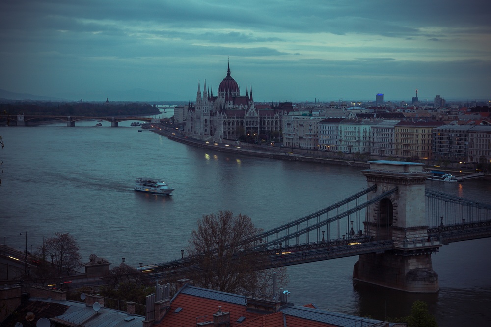 http://i.dcview.tw/gallery/201204/58b12fed0dc0be8a9ec3942cd182353a.jpg