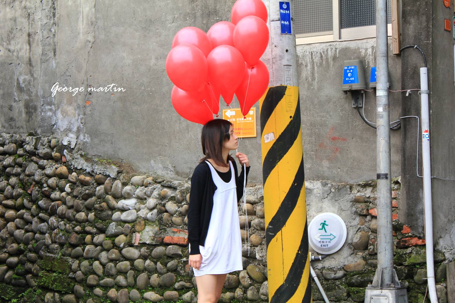 http://i.dcview.tw/gallery/201204/5c0f8f7c55912de9de7d3c3130a17b45.jpg