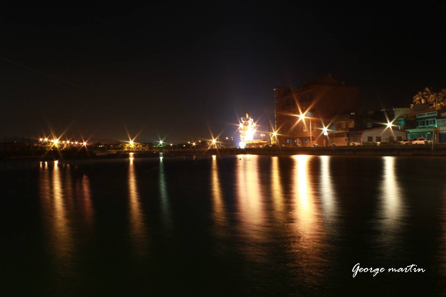 http://i.dcview.tw/gallery/201204/5e6d1804d8239b8c9562aa652033b20d.jpg