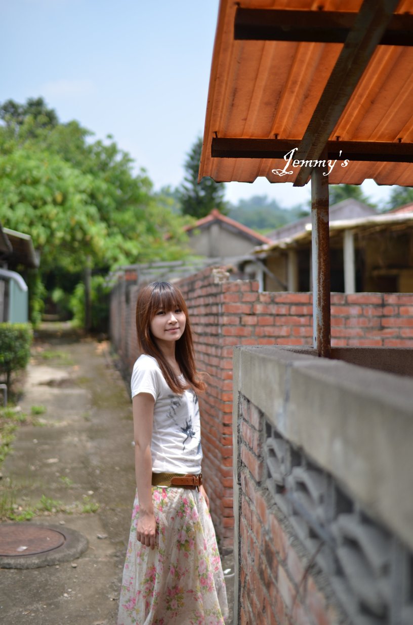 http://i.dcview.tw/gallery/201204/6e9515194d774ef5ec28e95168ed1340.jpg