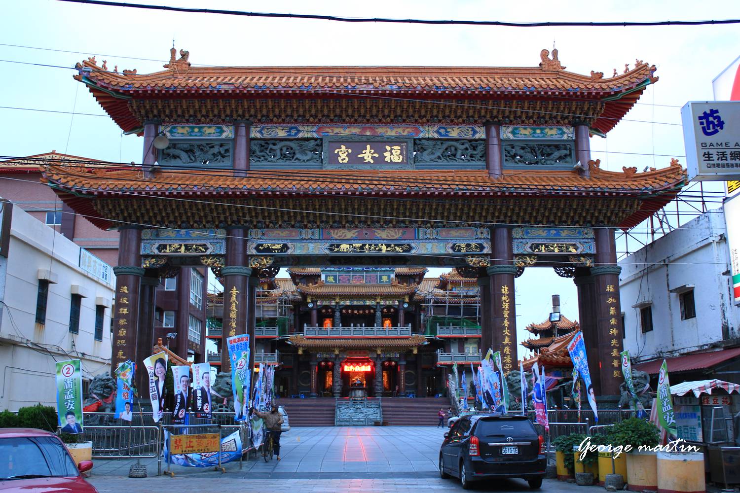 http://i.dcview.tw/gallery/201204/6f080d3b72dab1b32ae780f682504a38.jpg