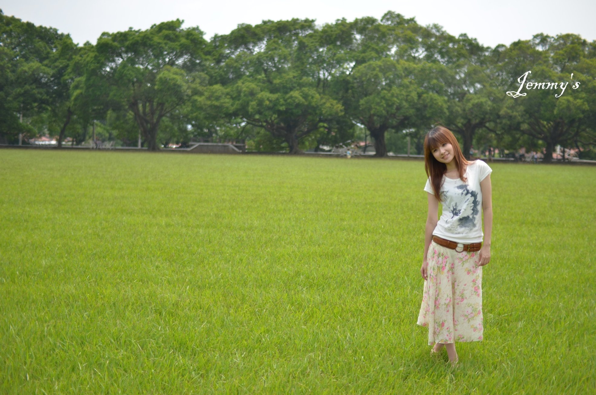 http://i.dcview.tw/gallery/201204/6f25b40c163b78ab65474cfe16c89b95.jpg