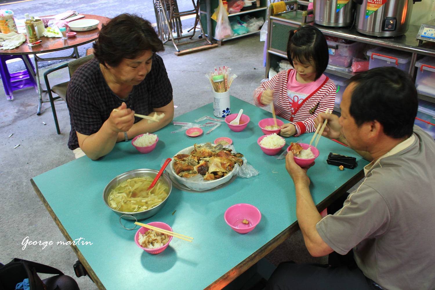 http://i.dcview.tw/gallery/201204/71574fa22ac659488f76d7232a483ea0.jpg