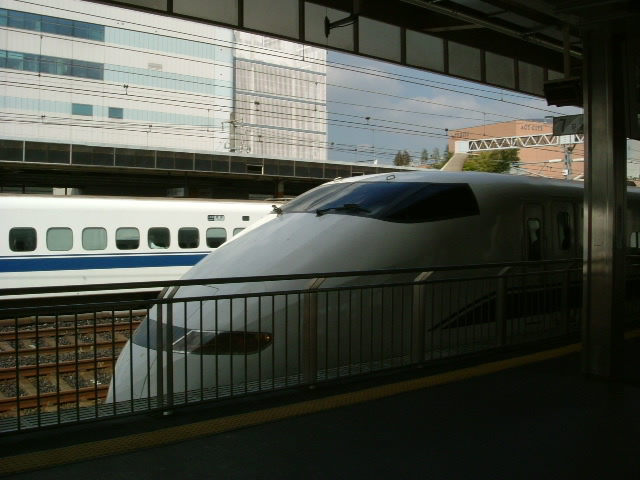http://i.dcview.tw/gallery/201204/721b0decbbe5d0381393885d3ab41139.jpg