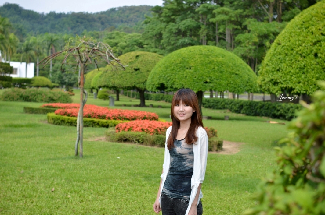http://i.dcview.tw/gallery/201204/891ca0cbdb6e3d5b36ded7c20a0da2cc.jpg