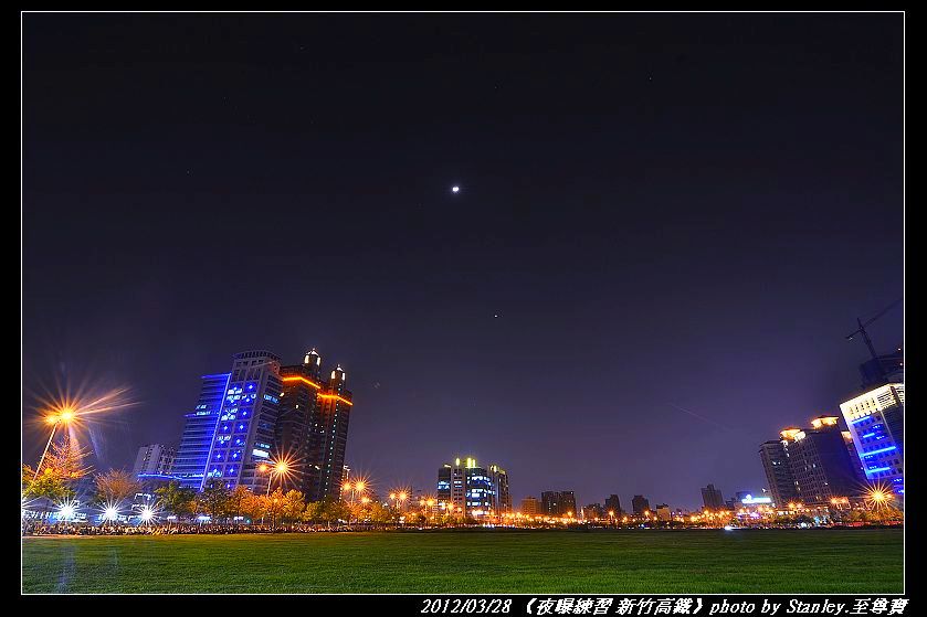 http://i.dcview.tw/gallery/201204/8c92c8b90f803ba42f74867f85a3f2ed.jpg