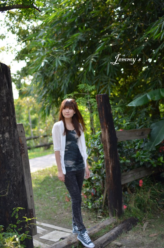 http://i.dcview.tw/gallery/201204/8fe8a530a6e8dab63cae9cda087f9d85.jpg
