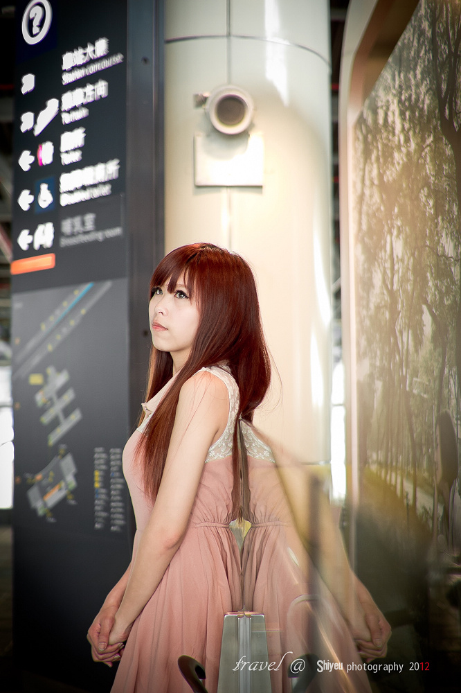 http://i.dcview.tw/gallery/201204/9cf2c403487efb493e641b286c532d09.jpg