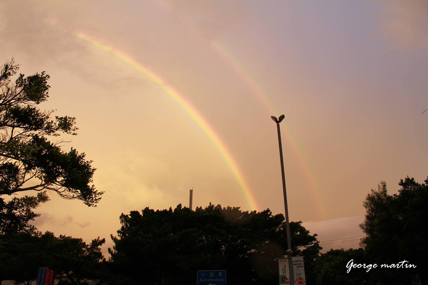 http://i.dcview.tw/gallery/201204/9e98bf05e498acd04c7dd81ab21b45ce.jpg