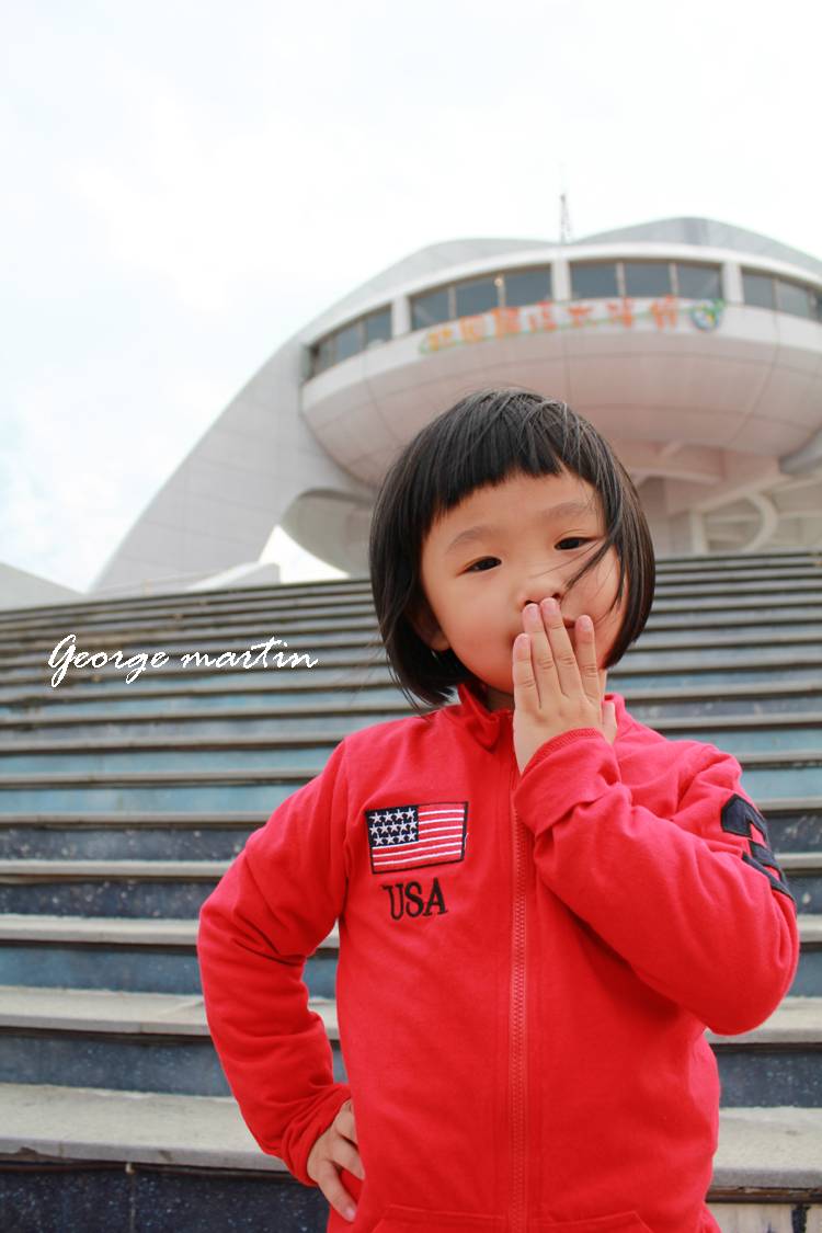 http://i.dcview.tw/gallery/201204/9eb73a11db2211076c20463b37047c37.jpg