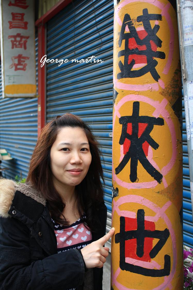 http://i.dcview.tw/gallery/201204/a562f31e3bbf1433864ca8ce077589d2.jpg
