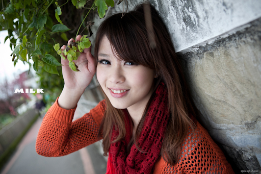 http://i.dcview.tw/gallery/201204/b32625fd746c33fb26c7426415904cc7.jpg