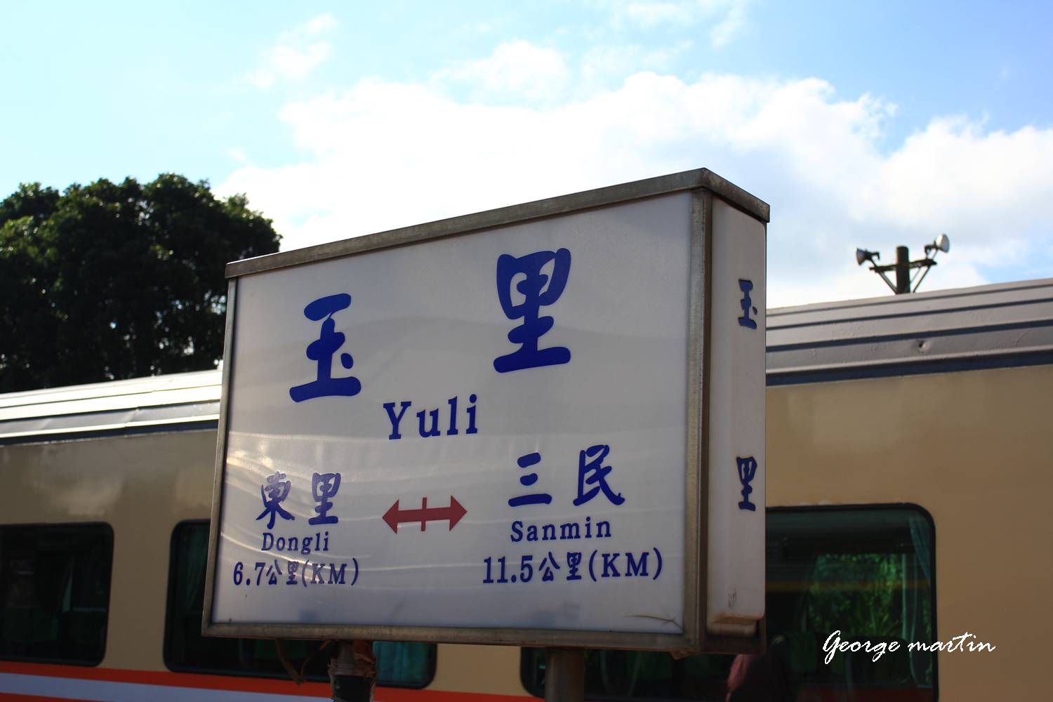 http://i.dcview.tw/gallery/201204/b4252d53b9027b4e5d55a24b72ae088a.jpg
