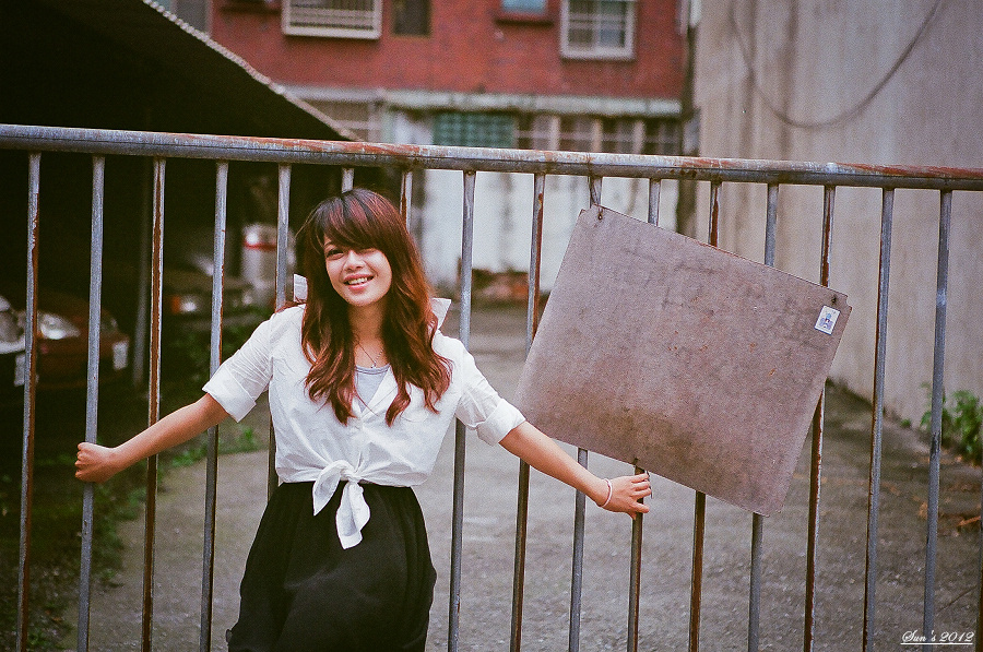 http://i.dcview.tw/gallery/201204/b5134c0eb16c5aa8706f3fae0cc53ae9.jpg