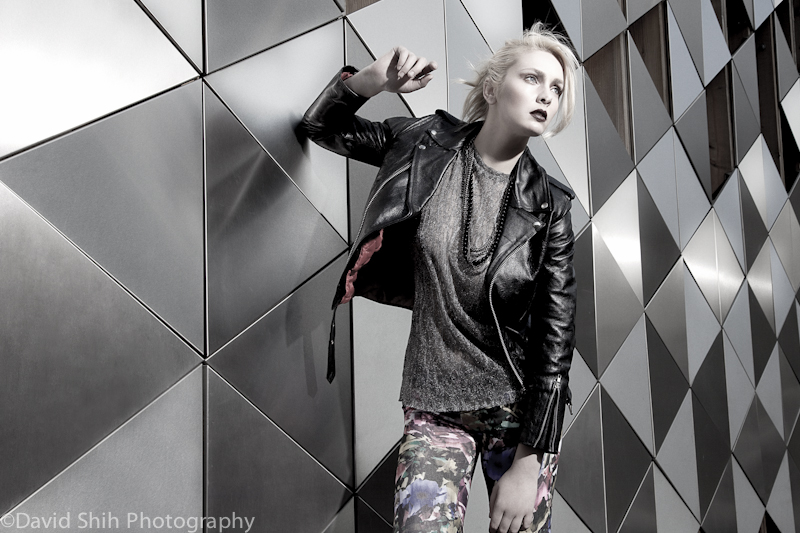 http://i.dcview.tw/gallery/201204/ba7b38e445e30c54f4ba4826aa21446b.jpg