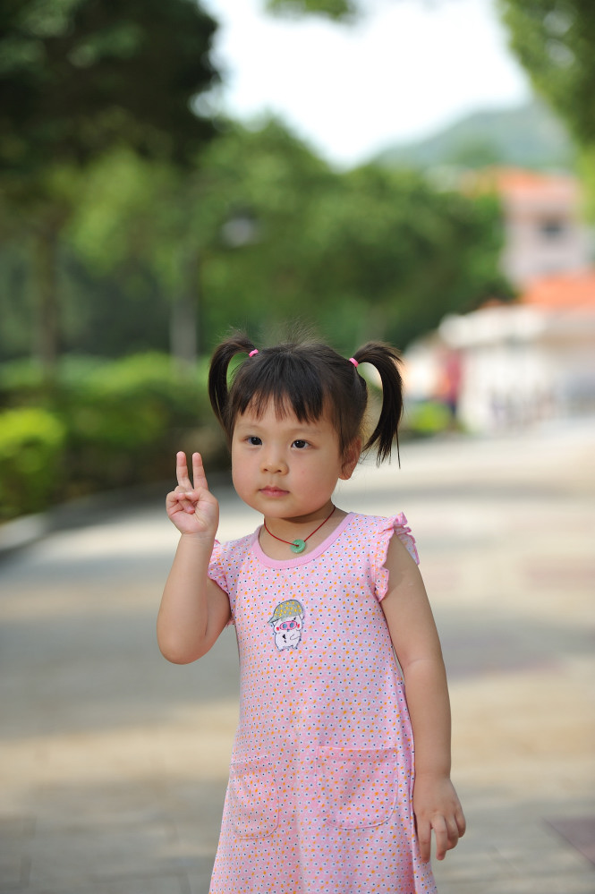 http://i.dcview.tw/gallery/201204/c6bfd4ccc230695c80331ac9f11bbcde.jpg