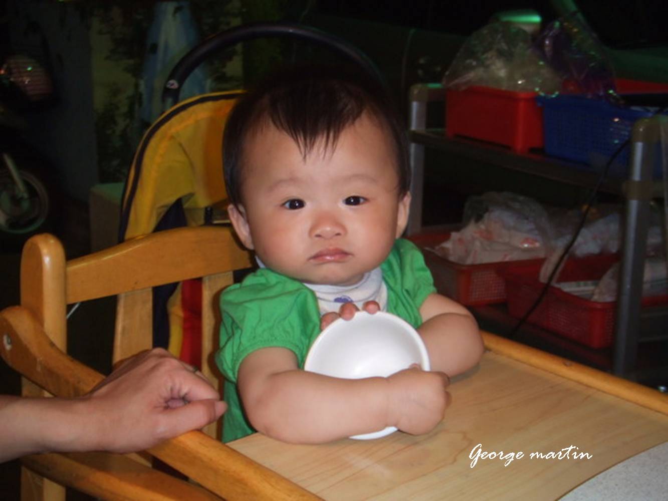 http://i.dcview.tw/gallery/201204/cc013995f2a79d764d6f101b9d627dce.jpg