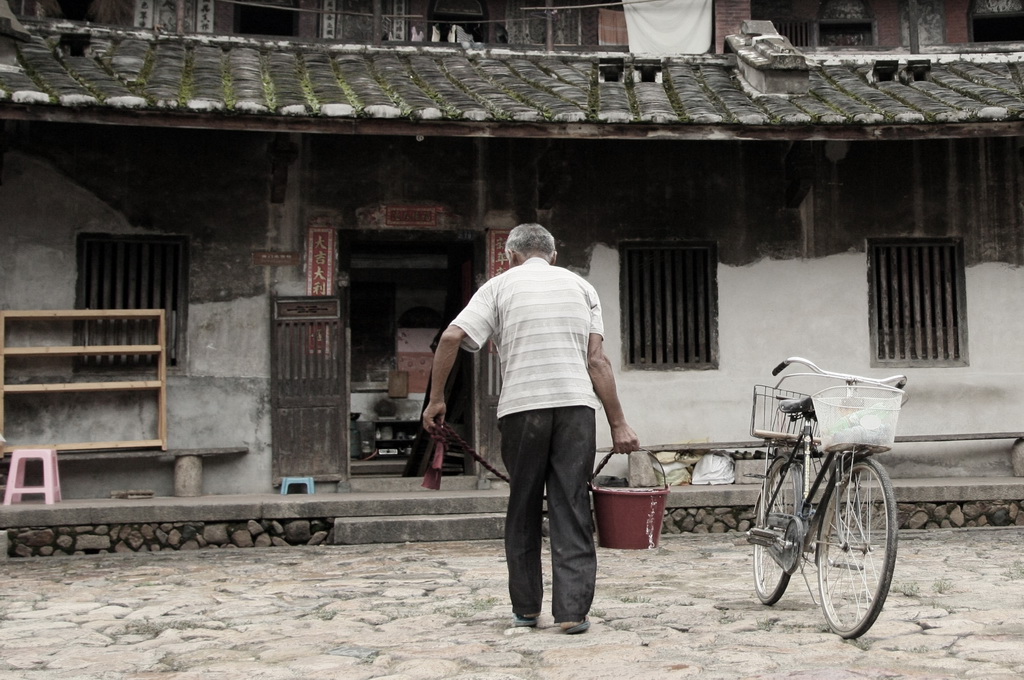http://i.dcview.tw/gallery/201204/d26f37cdb560fe964a7258618095f8c0.jpg