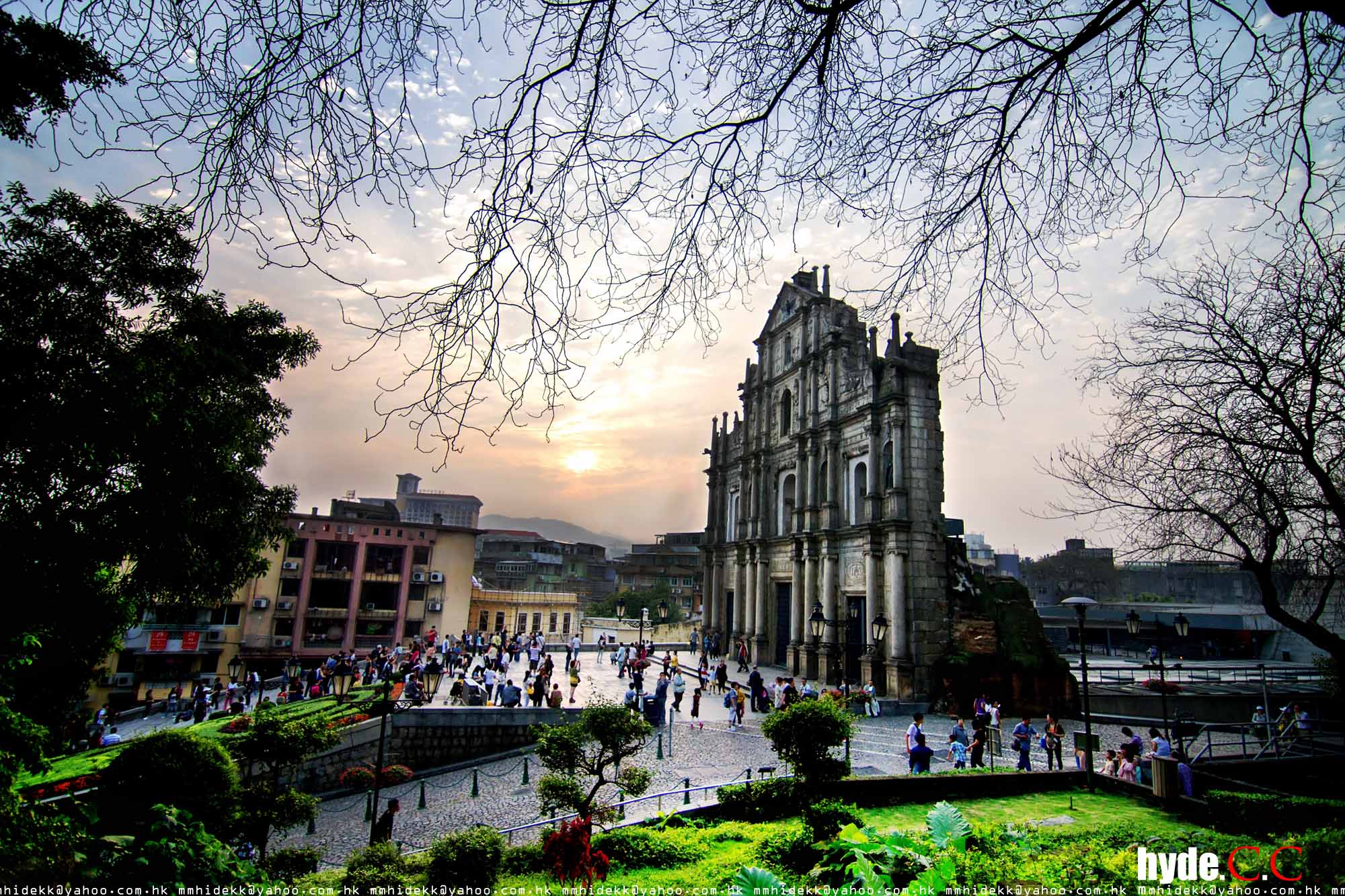 http://i.dcview.tw/gallery/201204/d3f52e90fe3057354559aa1fea6640a6.jpg