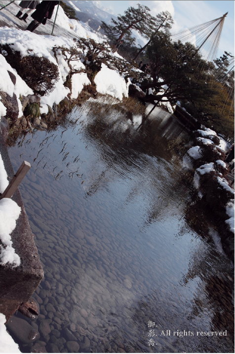 http://i.dcview.tw/gallery/201204/d7696930499e986ad955dc56d4e8b212.jpg
