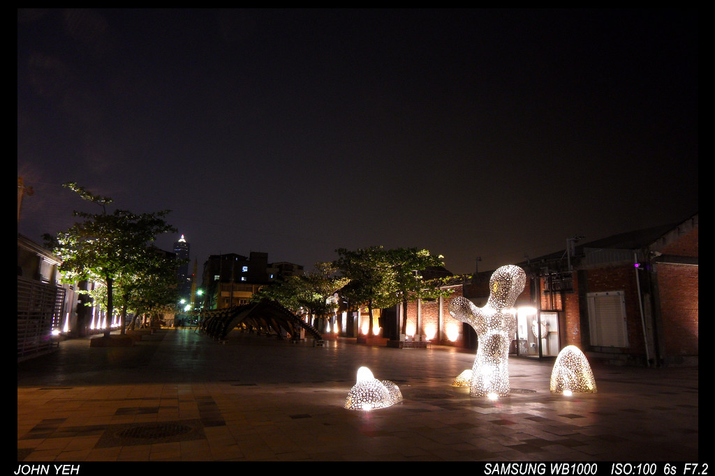 http://i.dcview.tw/gallery/201204/de00a815d330cdef9bc2ef686f26ebac.jpg