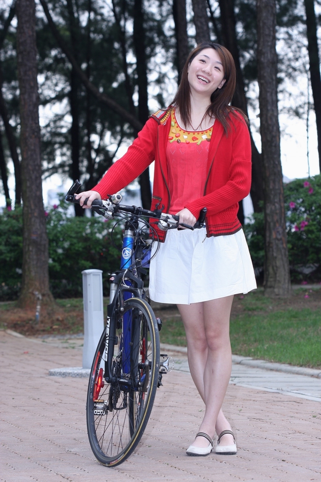 http://i.dcview.tw/gallery/201204/e3a7af3a7565d53bc693d0dfa31409ef.jpg