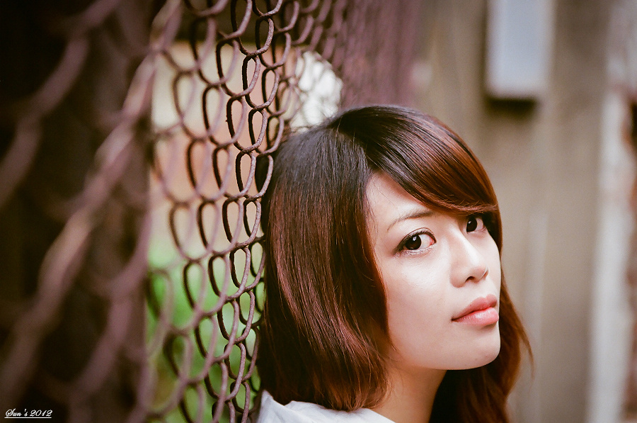 http://i.dcview.tw/gallery/201204/e4f3a74a33ab369ba2d59ebece9c2f02.jpg