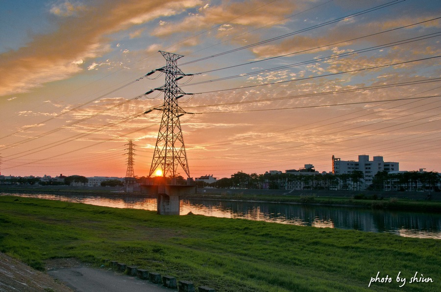 http://i.dcview.tw/gallery/201204/ec88be0765e9e42cc39761bbe913c3a2.jpg