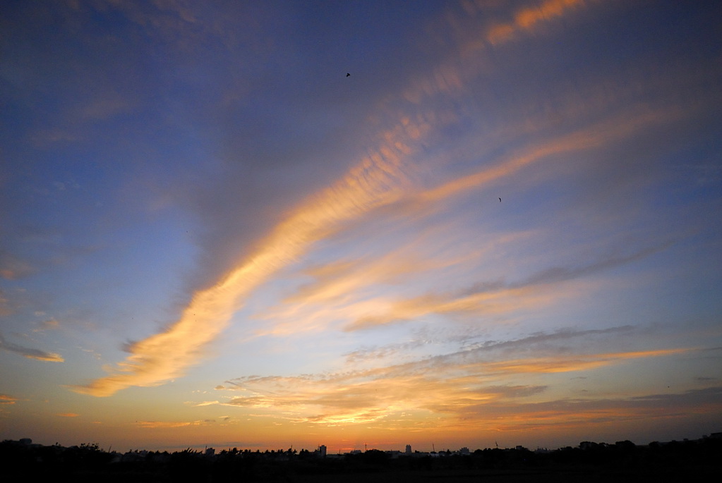 http://i.dcview.tw/gallery/201204/ecb66402b729e553bf8db6a6cfb15200.jpg