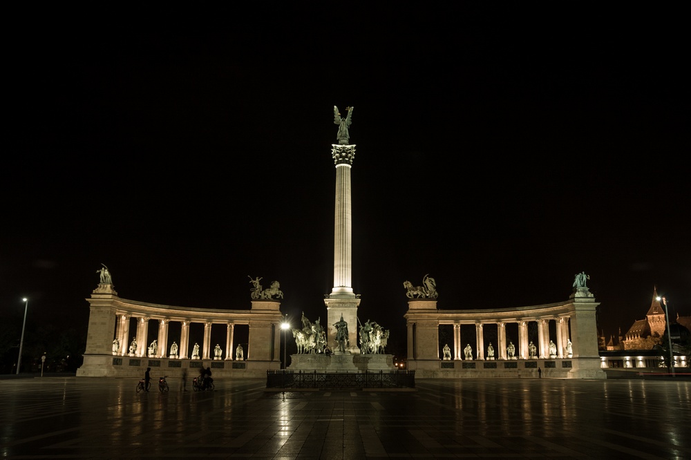 http://i.dcview.tw/gallery/201204/ffb6818e53c7fc4173cb5ae94a0c09fd.jpg
