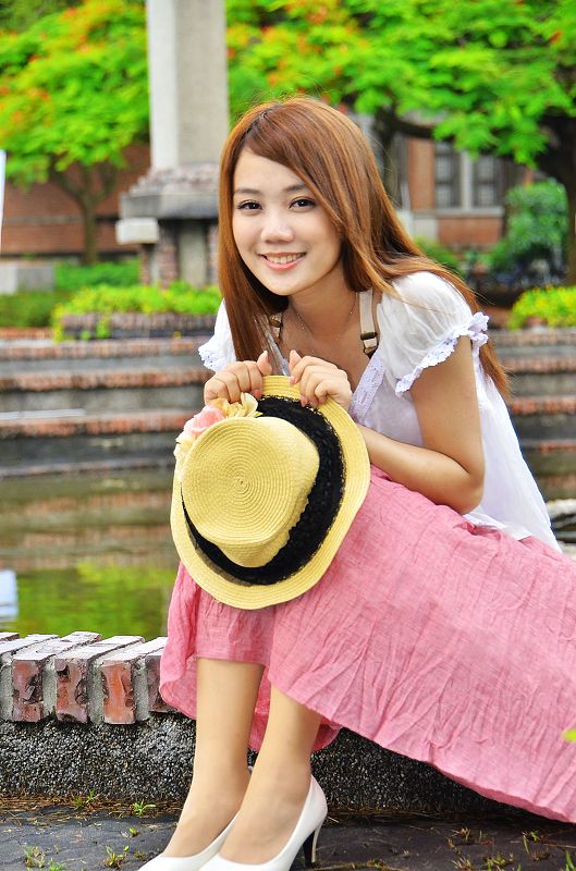 http://i.dcview.tw/gallery/201205/12080ccc541ea02c488aafcb58030f34.jpg