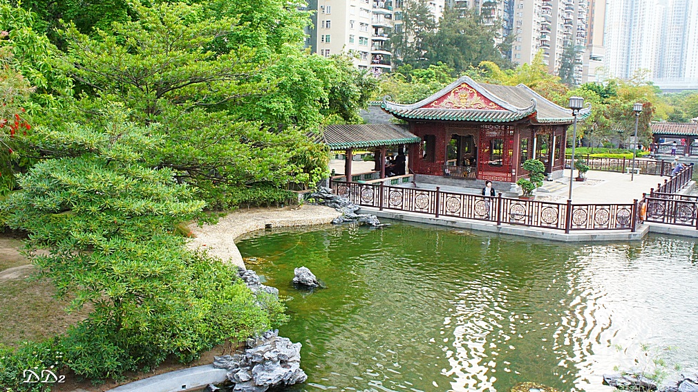 http://i.dcview.tw/gallery/201205/12742be555704fc1c7881316e7a6108f.jpg