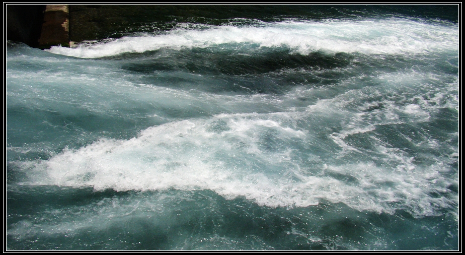 http://i.dcview.tw/gallery/201205/20862036a90722ff80f55c51c0431590.jpg