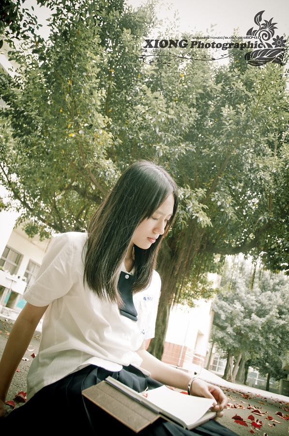 http://i.dcview.tw/gallery/201205/277e664a0155f439a670aba7ee1850ed.jpg