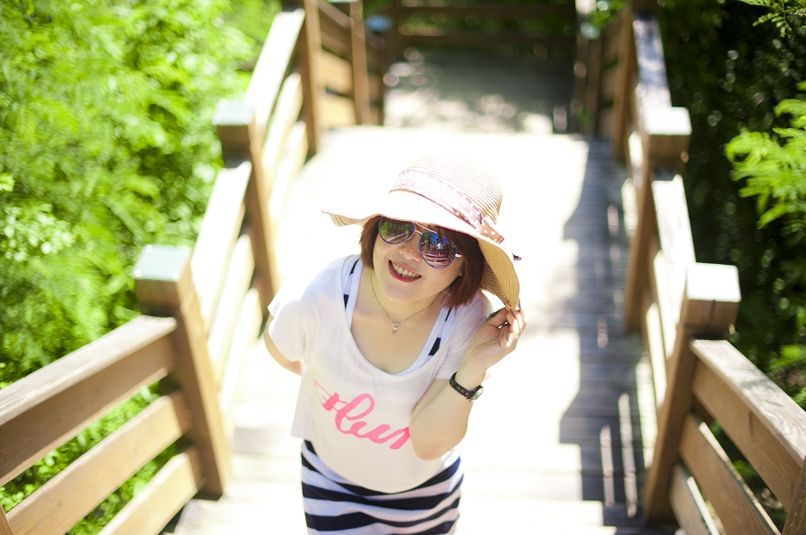 http://i.dcview.tw/gallery/201205/3cd215906f6bf0cc0fe5120376a78f80.jpg