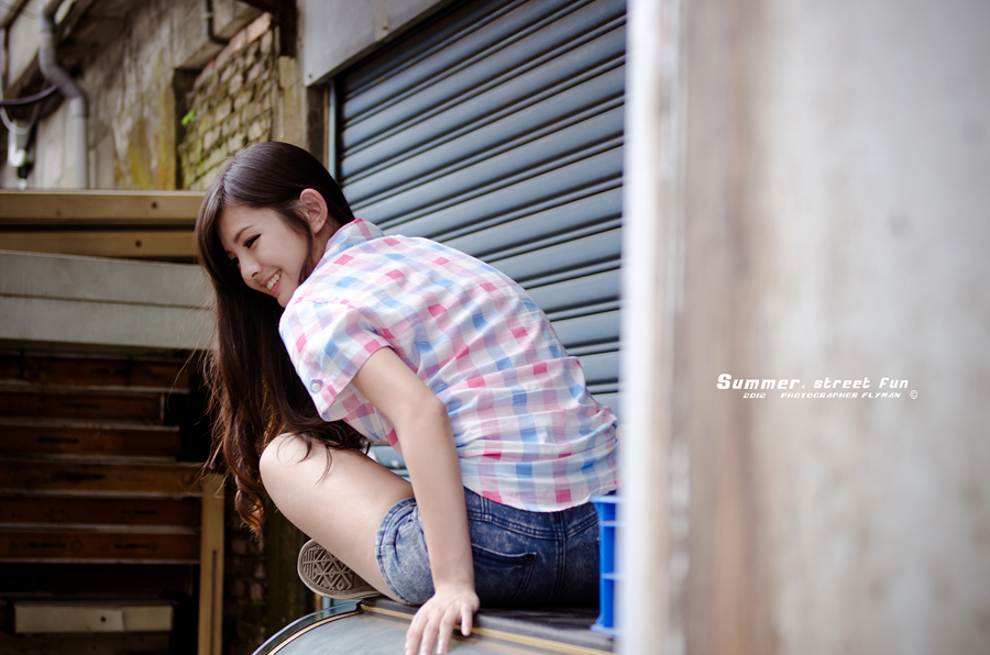 http://i.dcview.tw/gallery/201205/4481e9c5ff5ea62e5f7925ef9aa3809e.jpg