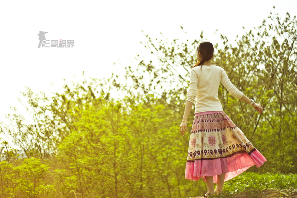 http://i.dcview.tw/gallery/201205/630671ebee4ebe1981e2c57c0234399b.jpg