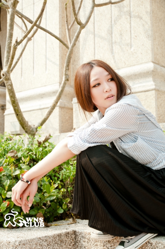 http://i.dcview.tw/gallery/201205/646ee96a59763fa5ba096fcb493db784.jpg