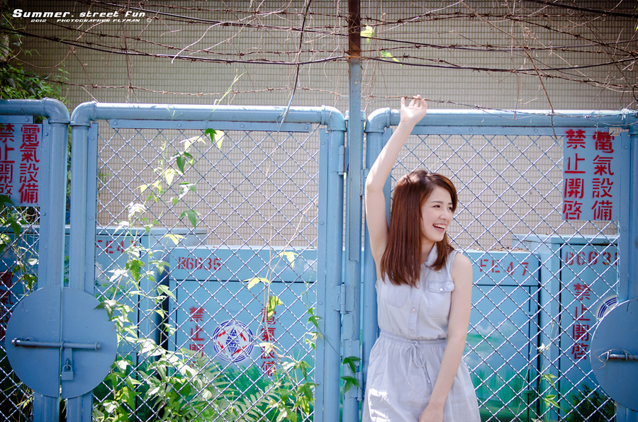 http://i.dcview.tw/gallery/201205/6be5e5e6ea29fdd28cc065de22e2e8b5.jpg