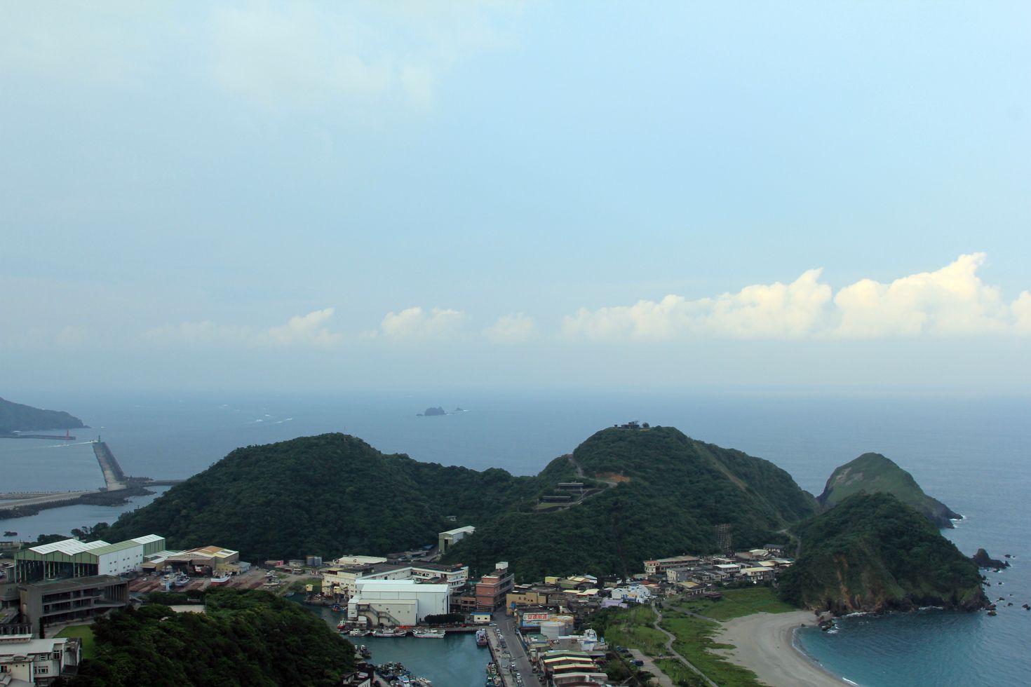 http://i.dcview.tw/gallery/201205/7004641004effb7247d46bebc3a2e622.jpg